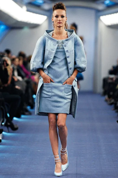 Look 8